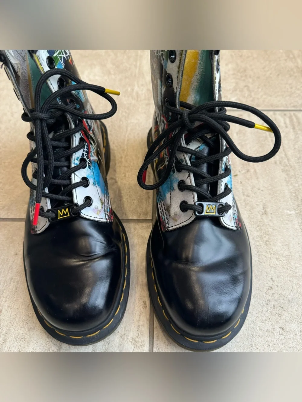 Dr. Martens excellent ***two